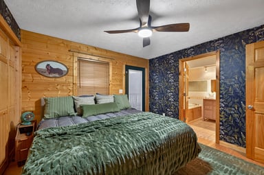 King Bedroom 2